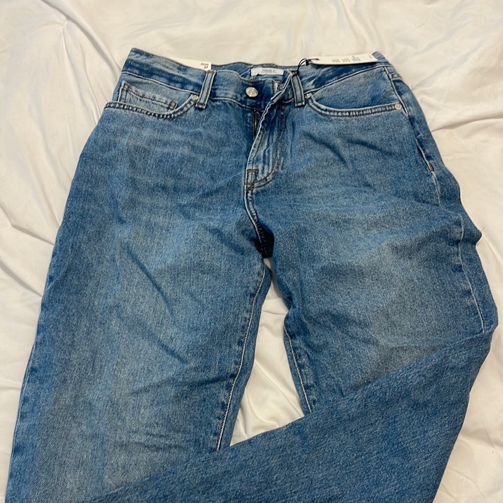 Forever 21 high rise MOM jeans